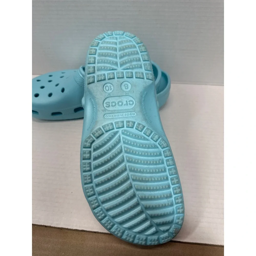 Crocs Classic Clogs Light Blue Unisex‎ Mens 8 Womens 10 Comfort Slip On Shoes